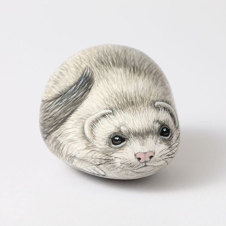 栗屋 近 ストーンアート／フェレット