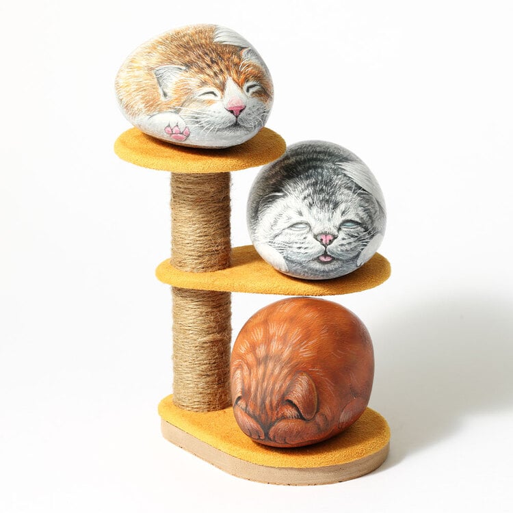 栗屋近ストーンアート/ニャンコタワー(マンチカン)