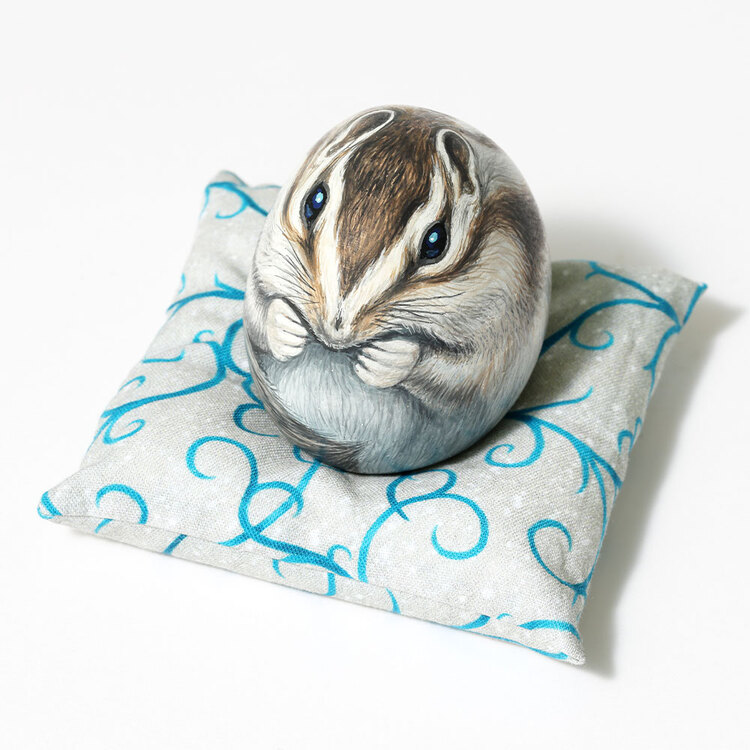 栗屋近ストーンアート/リス