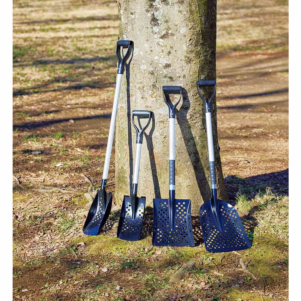 パンチングスコップ