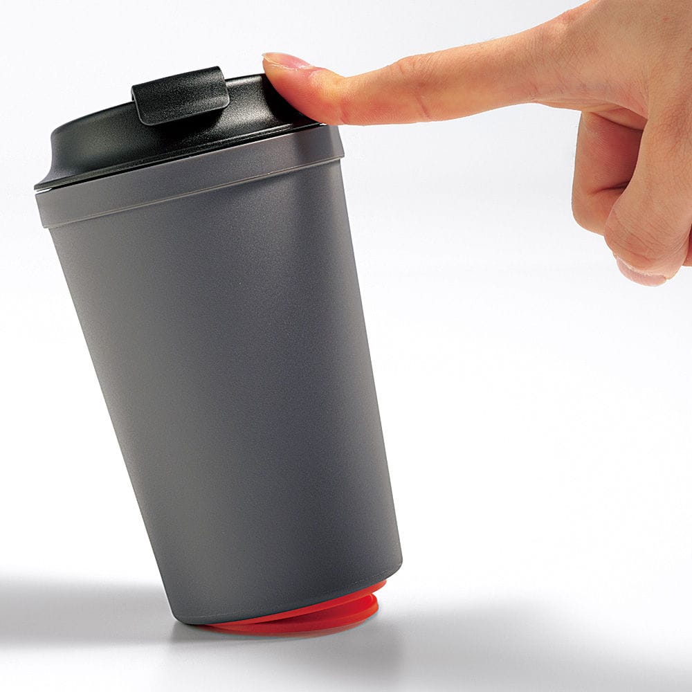 倒れないタンブラー　マジックスタンドカップ