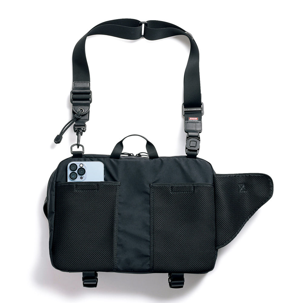 フラップワンスリングバッグ