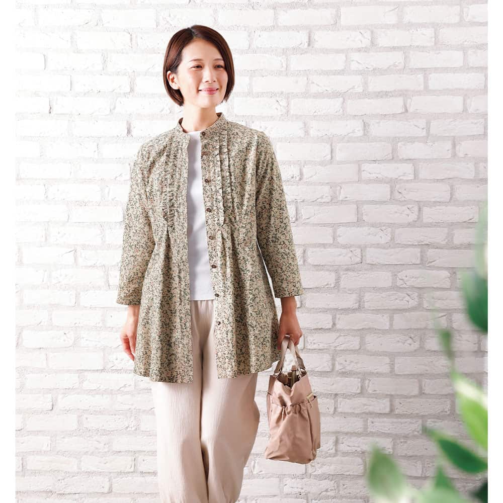 フリルピンタックブラウス