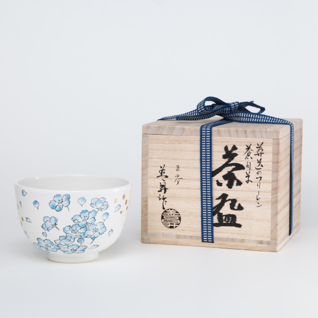 『葬送のフリーレン』 清水焼抹茶茶碗　蒼月草