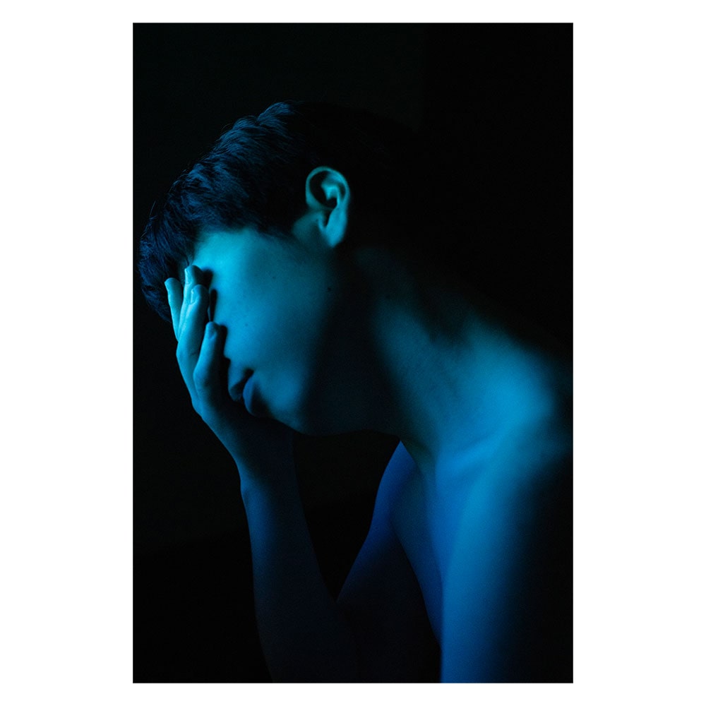 Untitled#003 from the series "窓の外は暗く、なにも見えない"